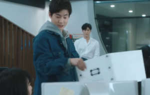 スホ(EXO)/イ・ユチャン役
