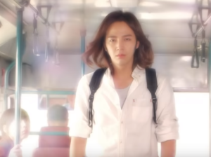 IU/キム・ボトン役